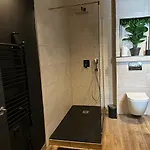 Mirage47spa - Private With Jacuzzi & Sauna In Apartmán