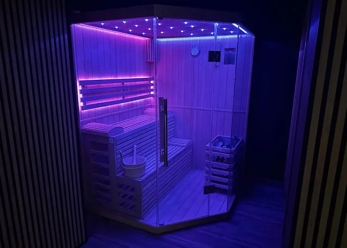 Mirage47spa - Private With Jacuzzi & Sauna In Apartmán Marbella